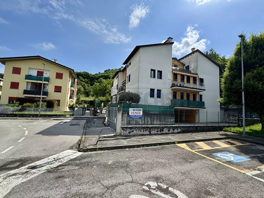 Immagine 17 di Bilocale in vendita  in via palladio 27 a Castelgomberto