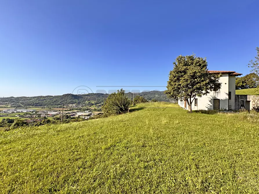 Immagine 8 di Casa indipendente in vendita  a Cornedo Vicentino