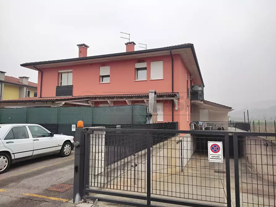 Immagine 1 di Appartamento in vendita  in Via Fabio Filzi a Sarego