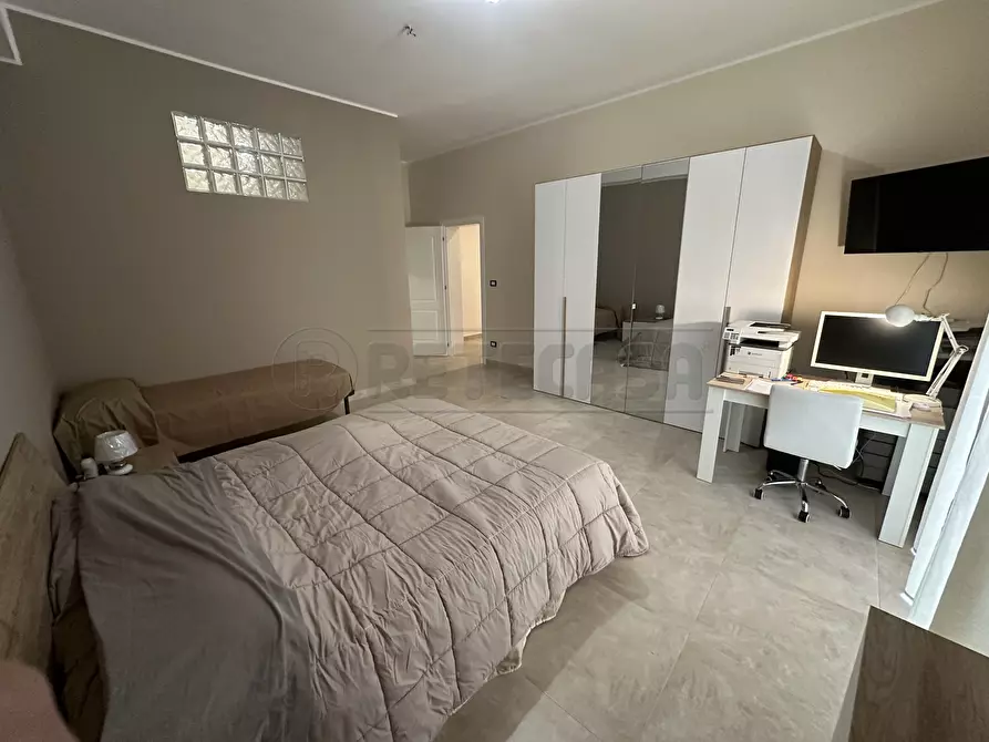 Immagine 25 di Appartamento in vendita  a Mazara Del Vallo