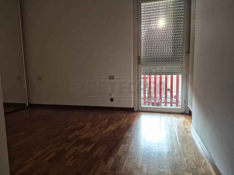 Immagine 12 di Trilocale in affitto  a Bergamo