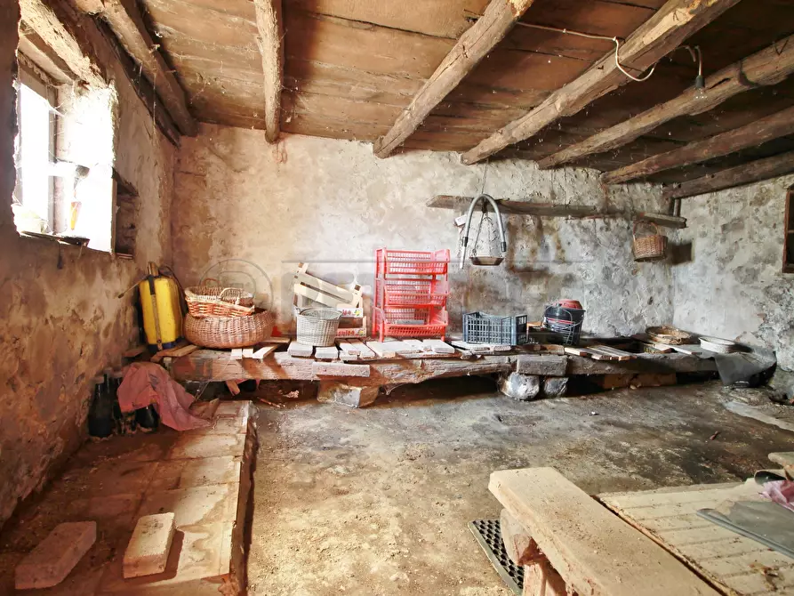 Immagine 6 di Rustico / casale in vendita  a Arzignano