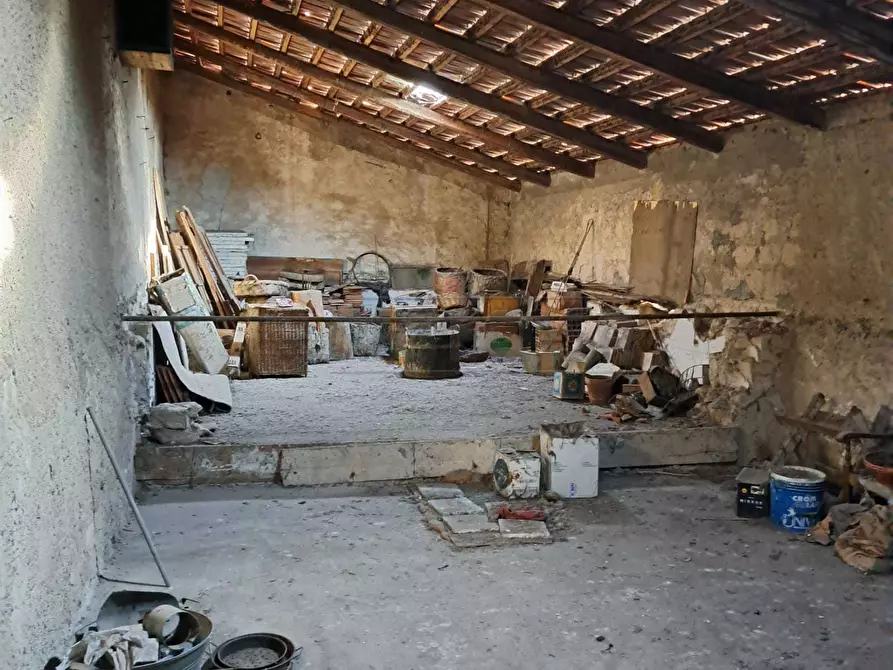 Immagine 11 di Casa semindipendente in vendita  a Mercato San Severino