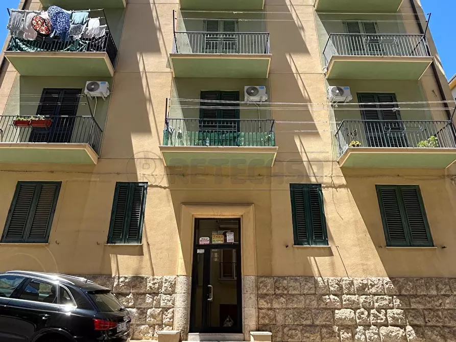 Immagine 1 di Appartamento in vendita  in VIA VAL D'AOSTA 19 a Caltanissetta