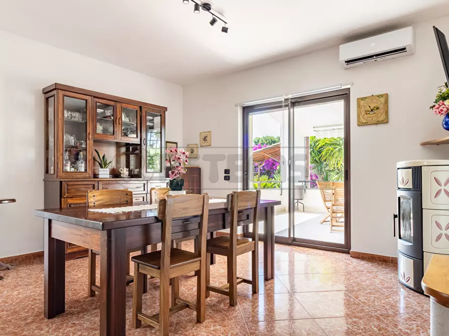 Immagine 12 di Casa bifamiliare in vendita  in Via Don Pancrazio Cucuzziello 16 a Bisceglie