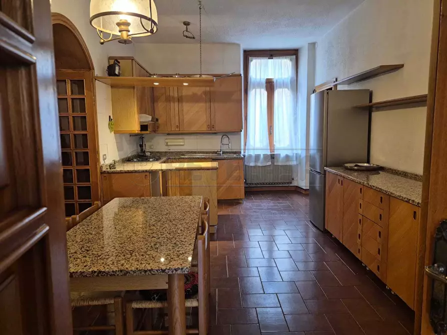 Immagine 12 di Quadrilocale in affitto  in via Tasso a Bergamo