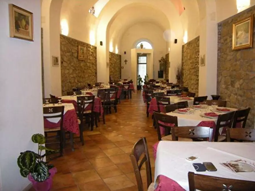 Immagine 1 di Locale commerciale in vendita  in via scovazzo 19 a Caltanissetta