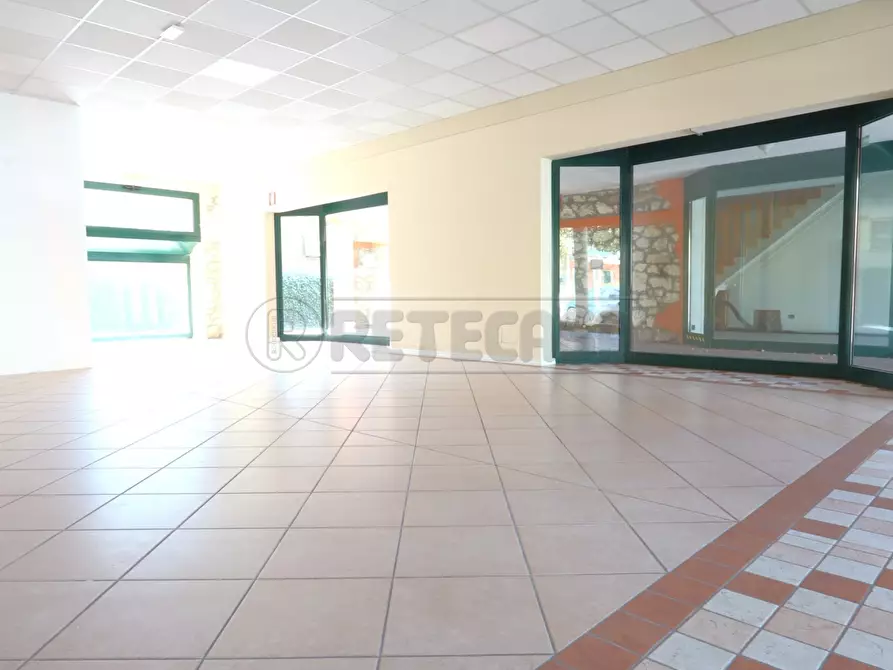 Immagine 5 di Locale commerciale in affitto  in Contrà Corpus Domini a Brendola