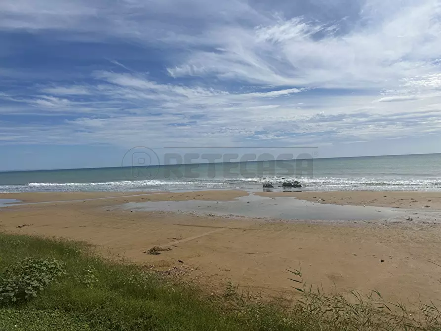 Immagine 34 di Villetta a schiera in vendita  a Campobello Di Mazara