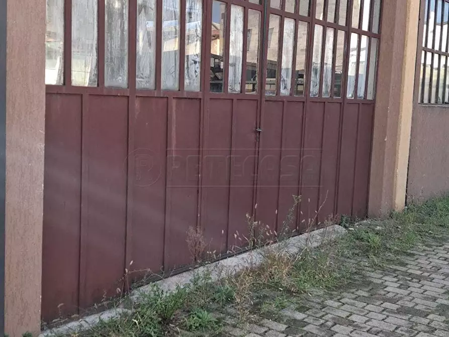 Immagine 3 di Laboratorio in vendita  a Montecchio Maggiore