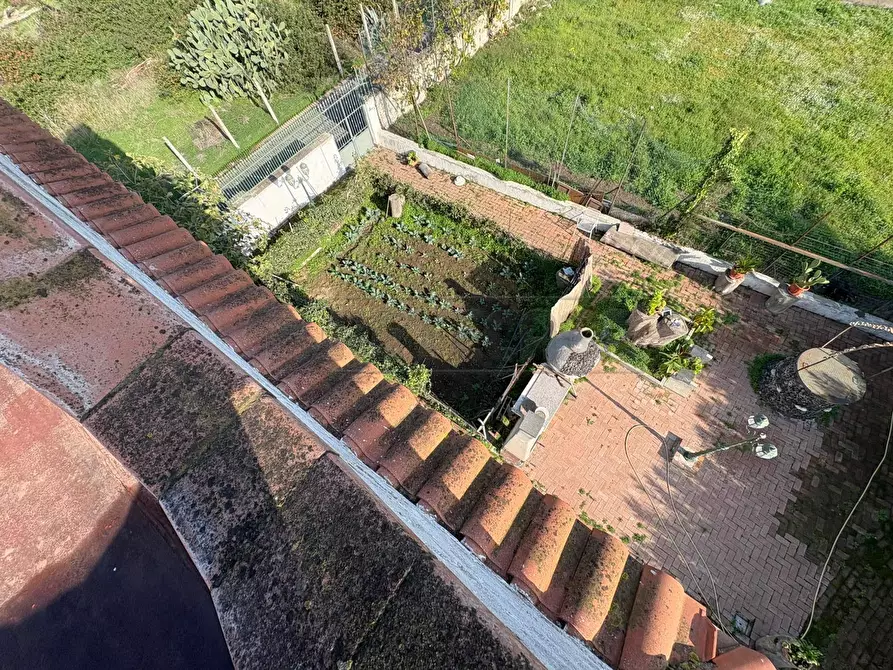 Immagine 21 di Villa in vendita  in Viale Cimabue 33 a Castel Volturno