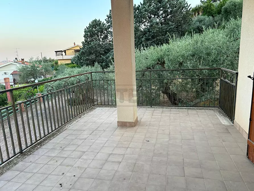 Immagine 14 di Villa in vendita  in contrada Serra Pantano a Caltanissetta