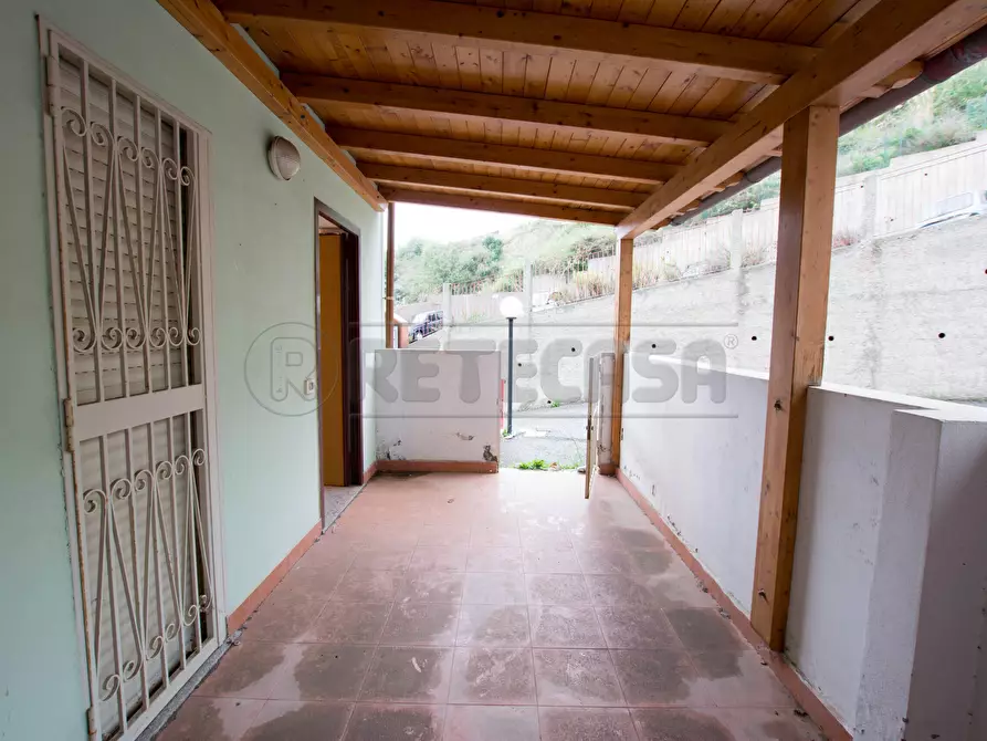 Immagine 11 di Bilocale in affitto  in Via Comunale Santo 83a a Messina