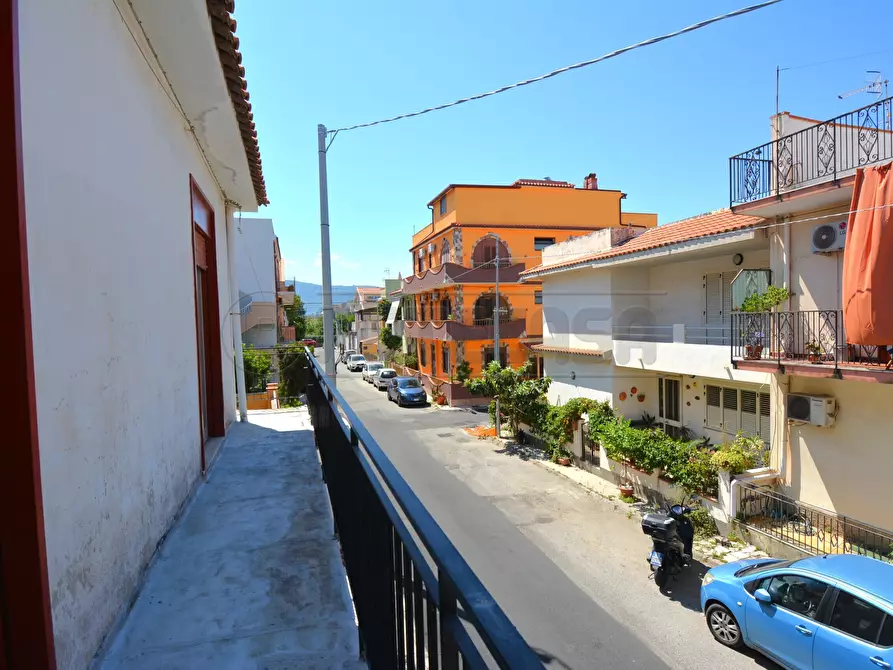 Immagine 17 di Quadrilocale in vendita  in Via Canale Torre Faro 12 a Messina