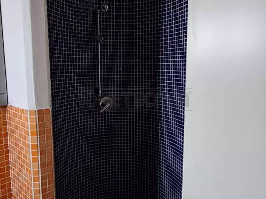 Immagine 47 di Trilocale in vendita  a Bergamo