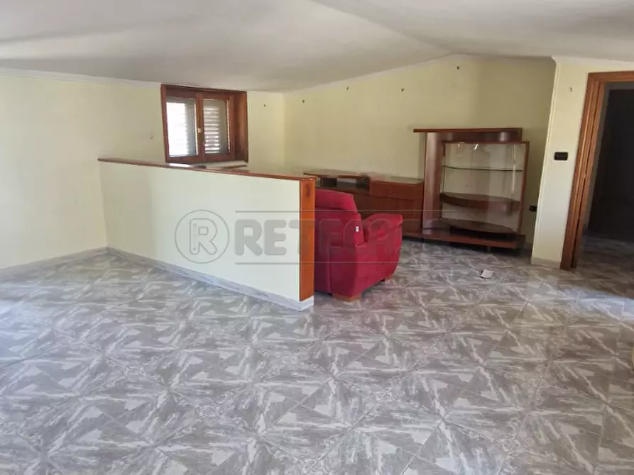 Immagine 10 di Casa semindipendente in vendita  a Mercato San Severino