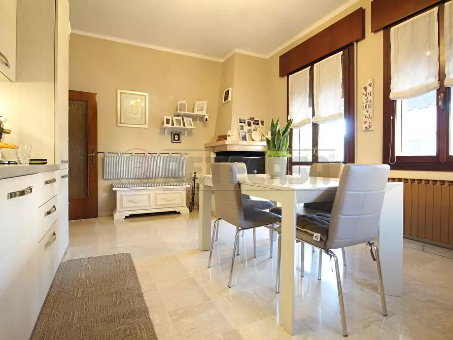 Immagine 5 di Bilocale in vendita  in Viale Pietro Ceccato 50 a Montecchio Maggiore