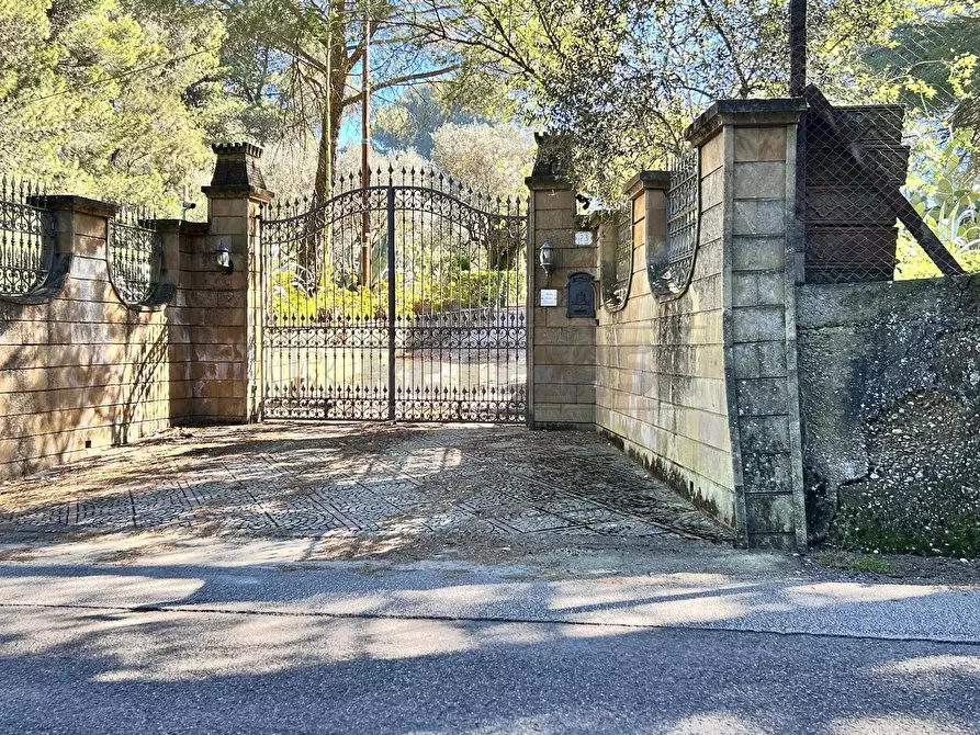 Immagine 11 di Villa in vendita  in Via Luigi Russo 36 a Caltanissetta