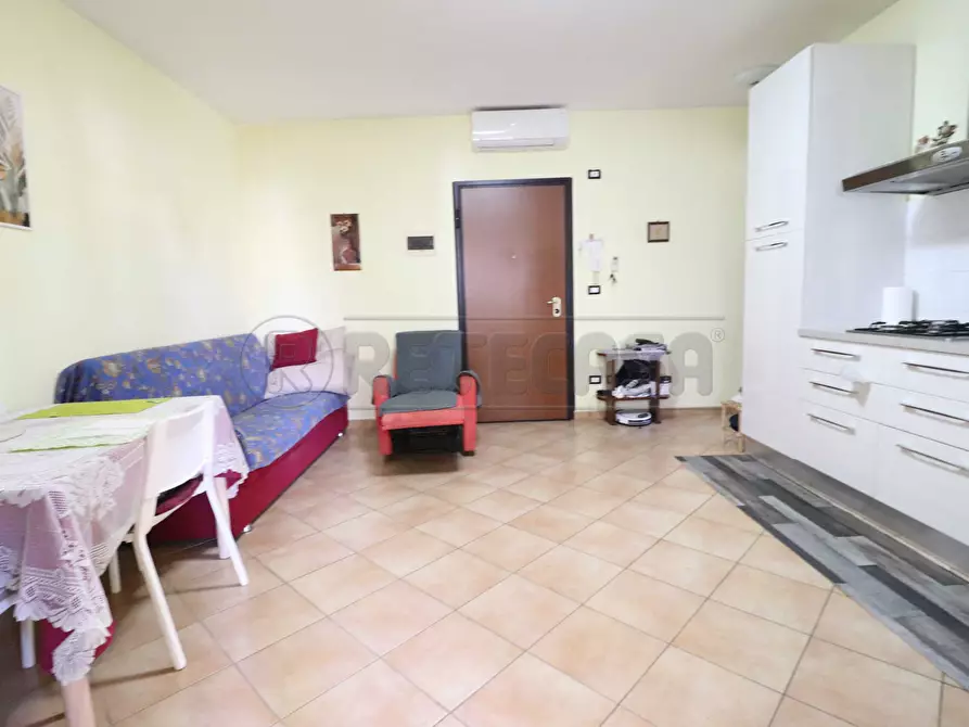 Immagine 6 di Trilocale in vendita  in Via Francesco Cilea 70/1 a Bondeno
