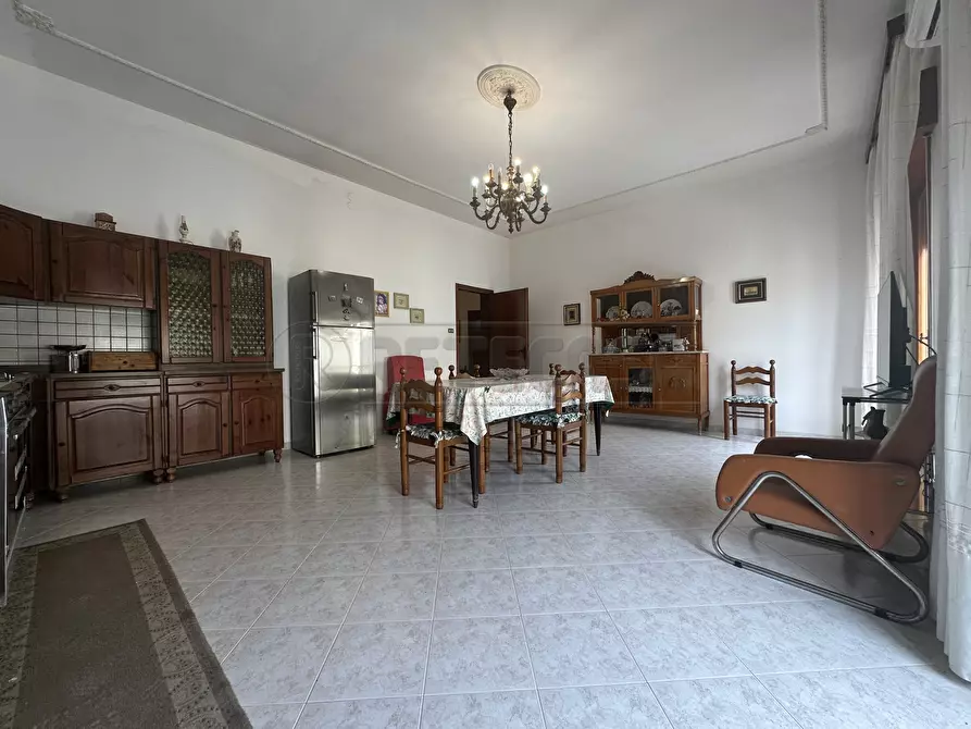 Immagine 16 di Casa indipendente in vendita  a Mazara Del Vallo