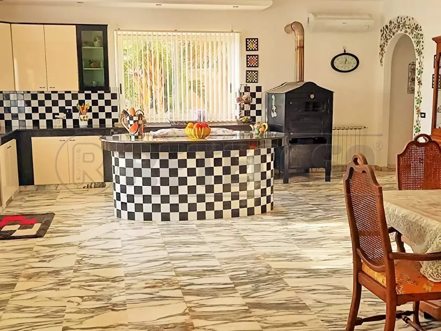 Immagine 4 di Villa in vendita  a Mazara Del Vallo