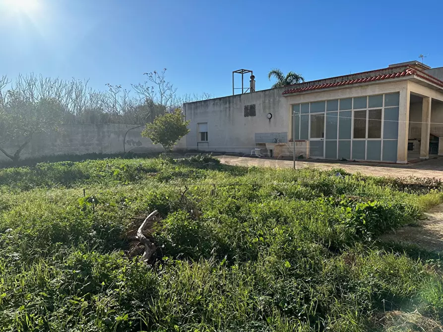 Immagine 9 di Casa indipendente in vendita  a Mazara Del Vallo