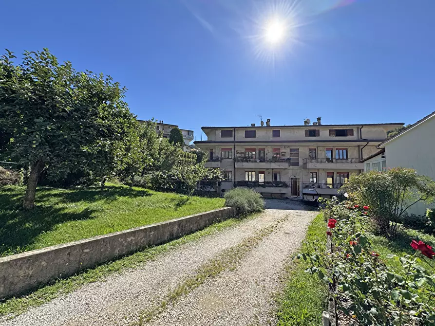 Immagine 2 di Appartamento in vendita  in via danieli 8 a Castelgomberto