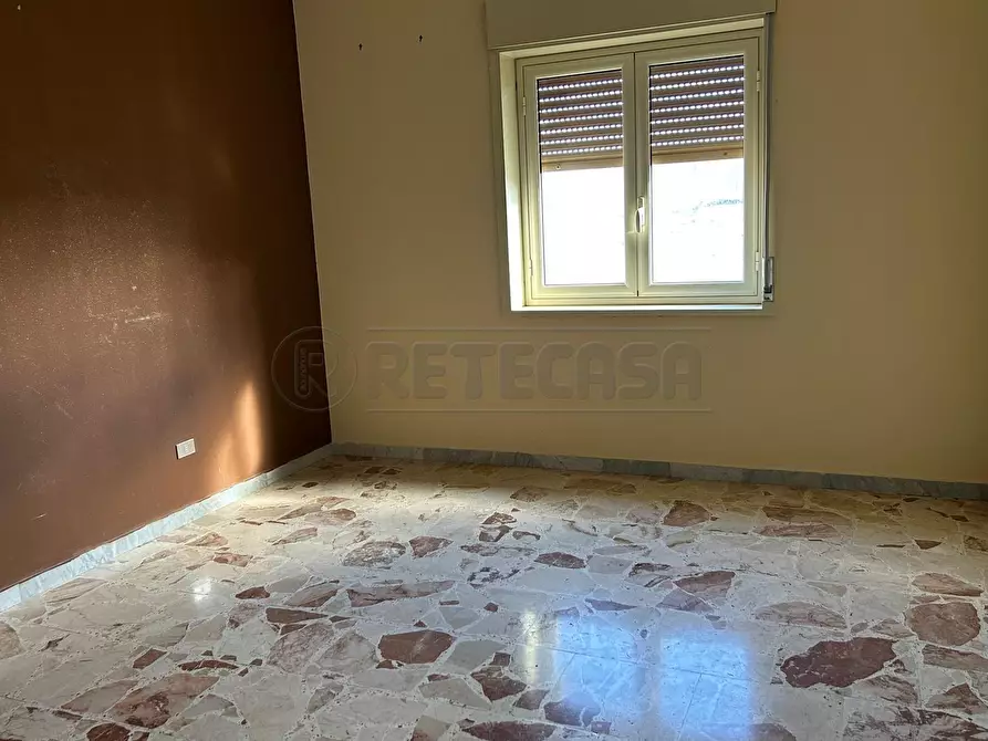 Immagine 14 di Trilocale in vendita  in via Salvati 74 a Caltanissetta