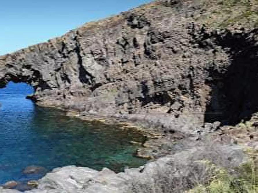 Immagine 14 di Appartamento in vendita  a Pantelleria