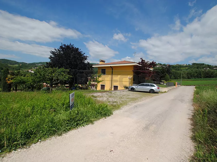 Immagine 9 di Terreno edificabile in vendita  in via restena 11 a Trissino