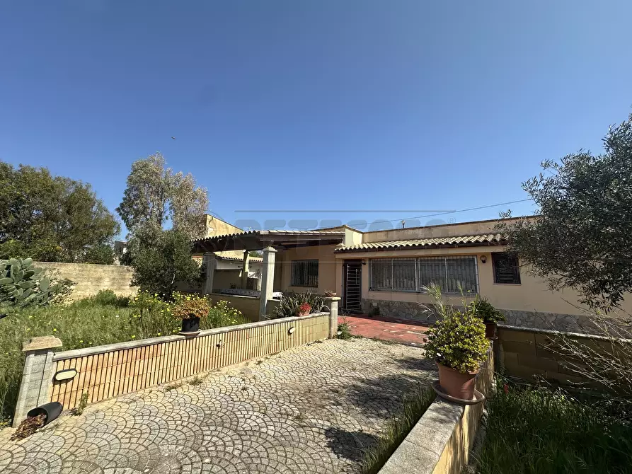 Immagine 10 di Villetta a schiera in vendita  a Campobello Di Mazara