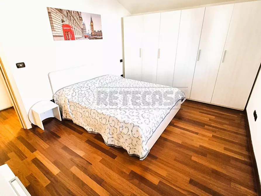 Immagine 11 di Bilocale in vendita  a Pescara