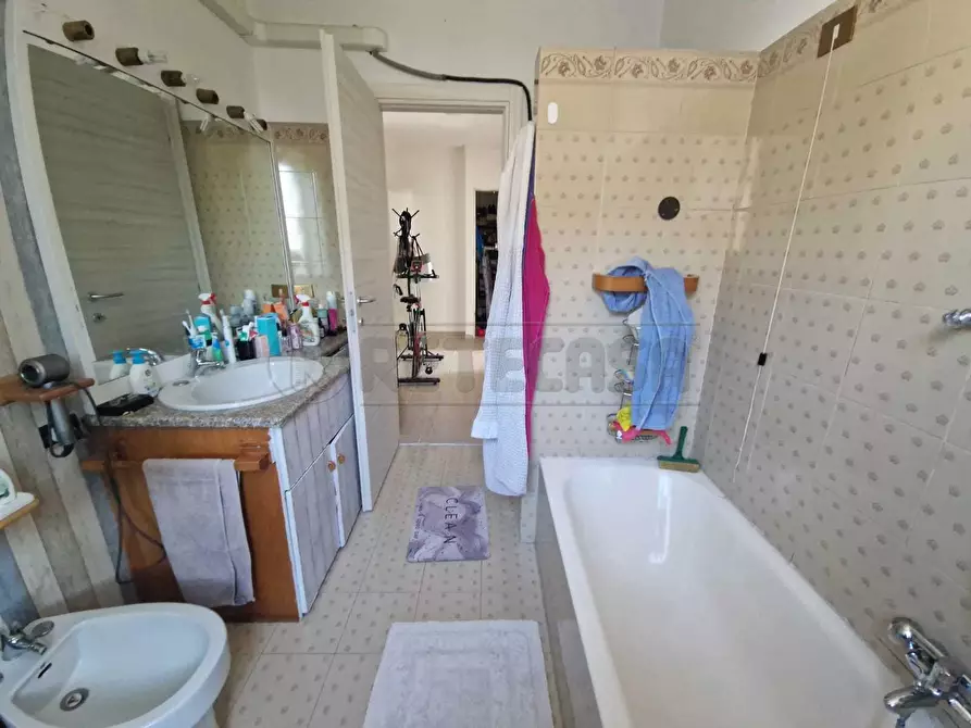 Immagine 6 di Trilocale in vendita  in Viale MONTEGRAPPA a Sesto Ed Uniti