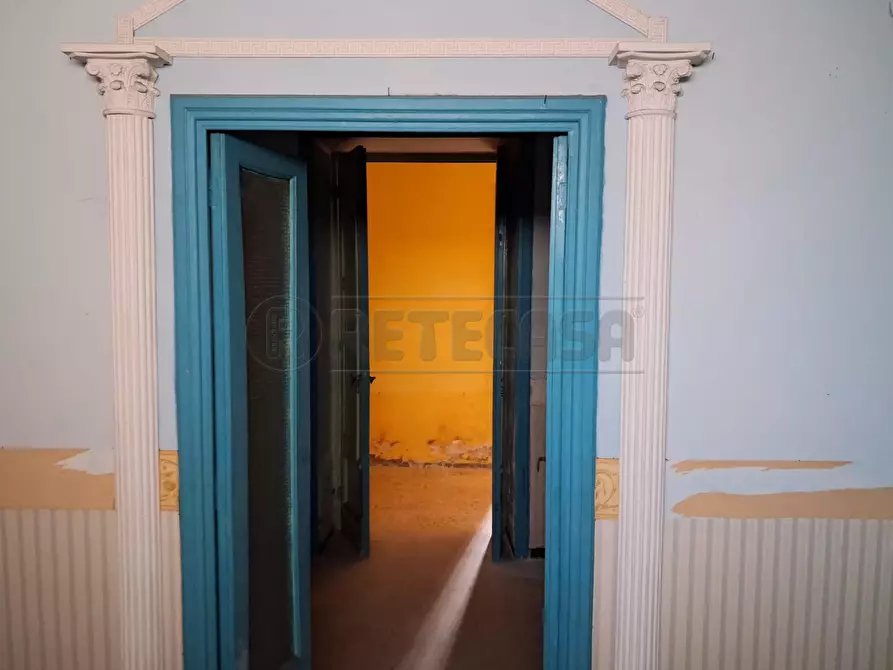 Immagine 7 di Laboratorio in affitto  in Via Giacomo Colombo a Marcianise