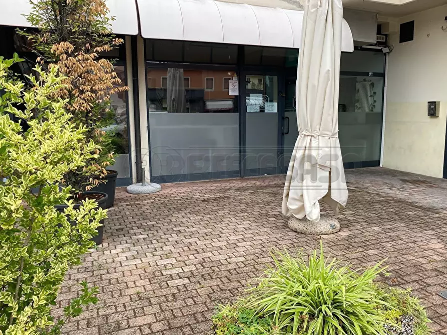 Immagine 13 di Bar / Ristorante in vendita  in Viale della Pace a Vicenza