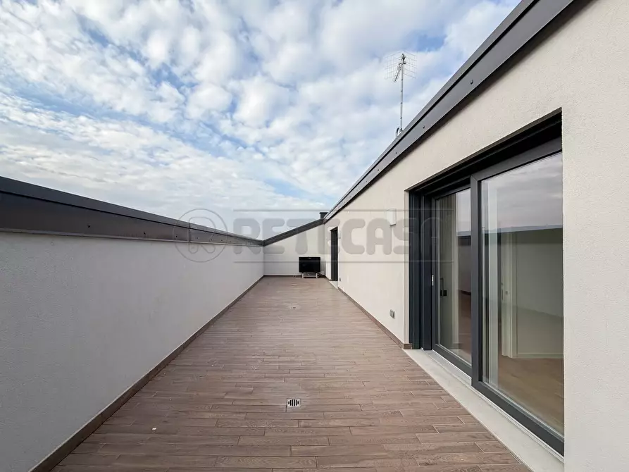 Immagine 37 di Appartamento in vendita  in Via F. Magellano a Creazzo