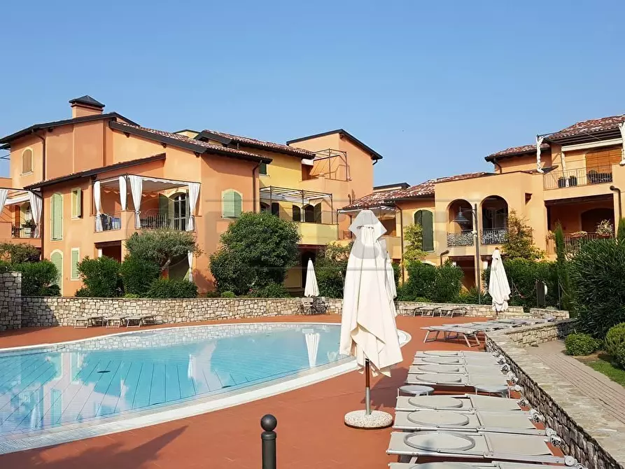 Immagine 33 di Bilocale in vendita  in Via del Torchio 21F a Manerba Del Garda