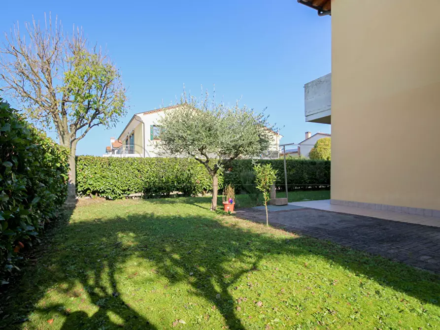 Immagine 25 di Bilocale in vendita  in VIA EUROPA 12 a Quinto Vicentino