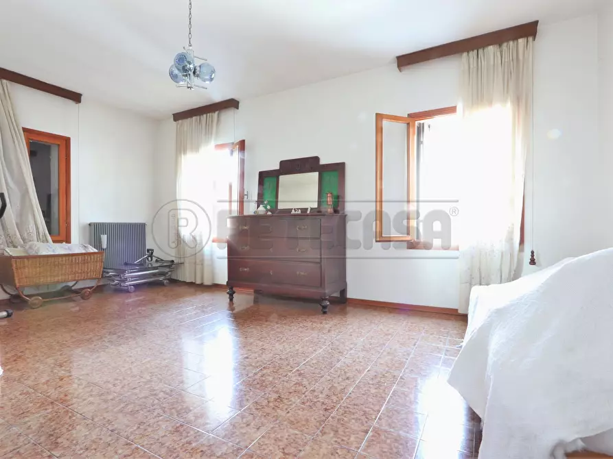 Immagine 39 di Casa bifamiliare in vendita  in Via S. Teobaldo a Longare