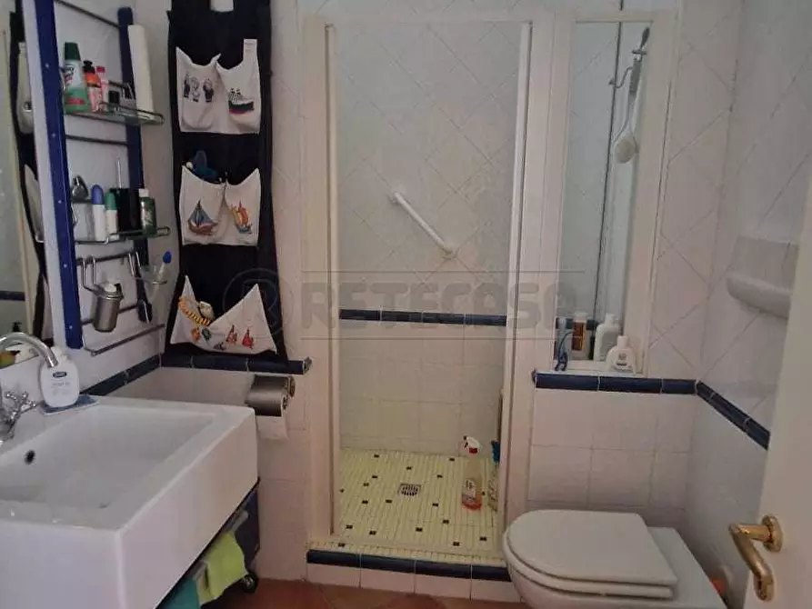 Immagine 19 di Casa semindipendente in vendita  a Fisciano