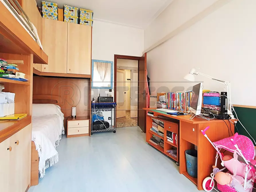 Immagine 23 di Bilocale in vendita  in Via Aurelia Nord 166 a Viareggio