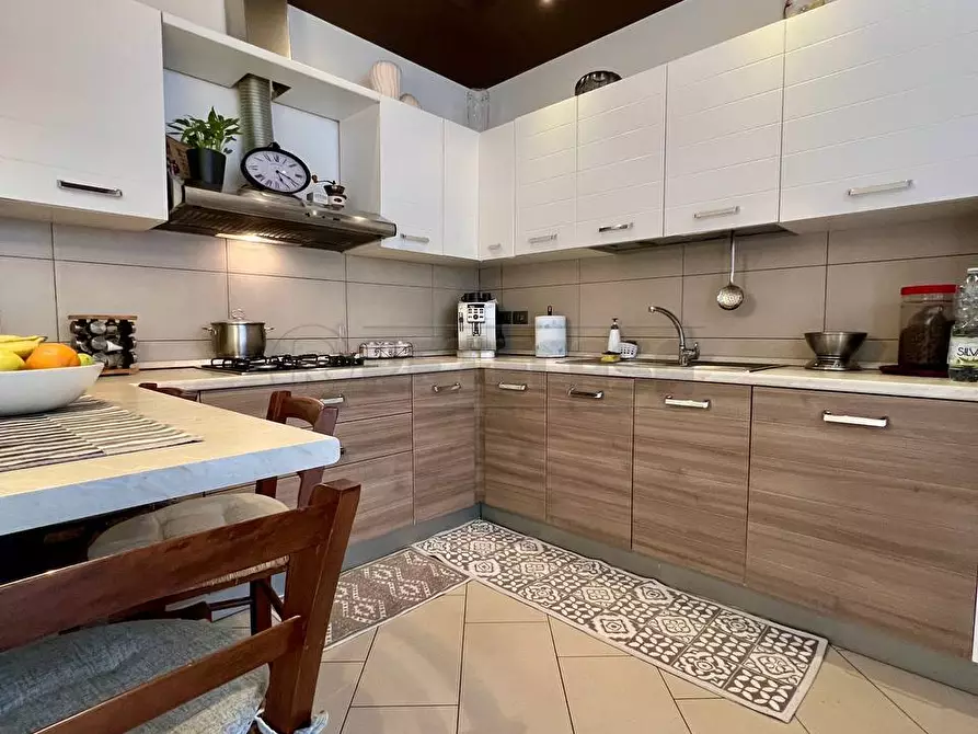 Immagine 6 di Casa semindipendente in vendita  in Via Borgo a Montecchio Maggiore