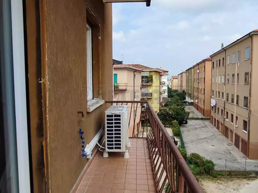 Immagine 16 di Bilocale in affitto  in Piazzetta Nostro Tetto 15 a Vicenza