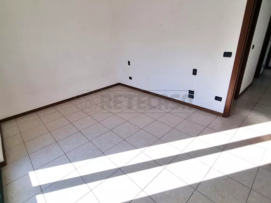 Immagine 4 di Trilocale in affitto  a Pescara