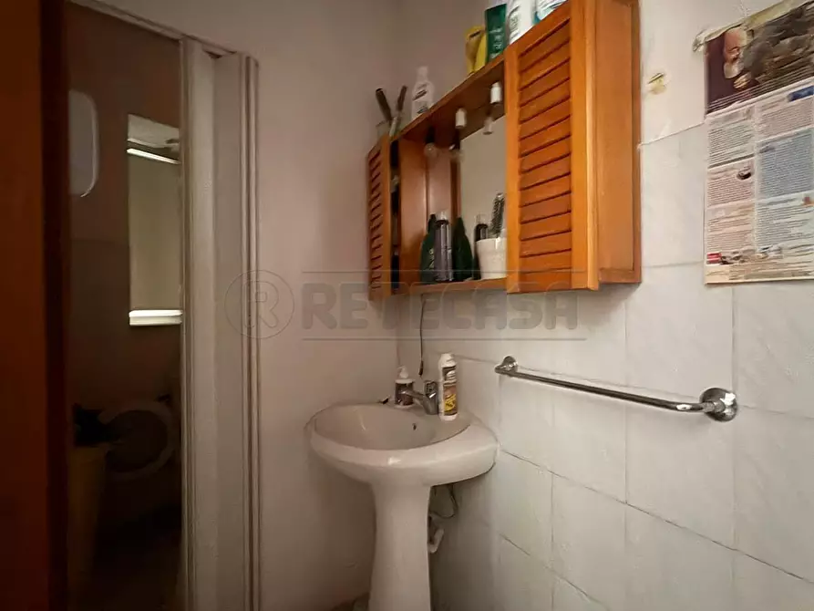 Immagine 27 di Casa bifamiliare in vendita  in Via Giuseppe Verdi 101 a Marcianise