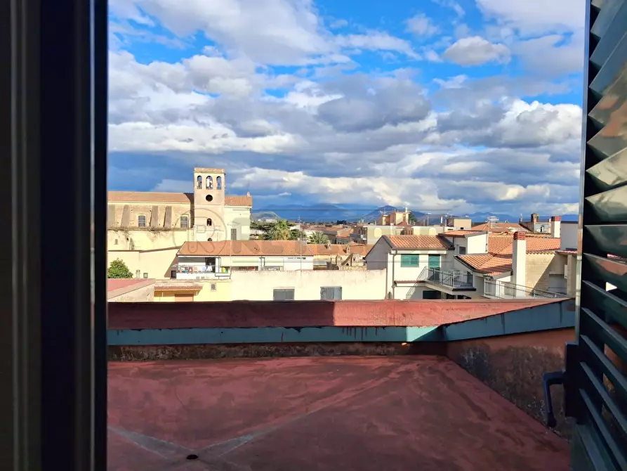 Immagine 9 di Quadrilocale in affitto  in Via Giacomo Colombo a Marcianise