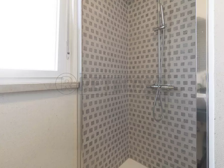 Immagine 18 di Trilocale in vendita  in Viale Brenta 83 a Tezze Sul Brenta