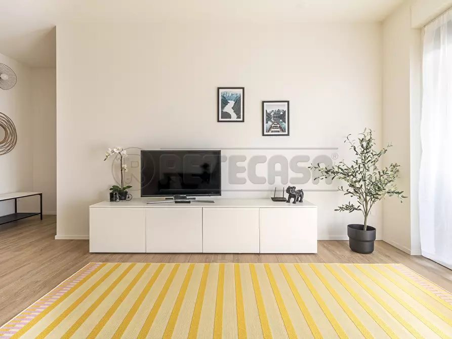 Immagine 4 di Trilocale in vendita  in Viale Brenta 83 a Tezze Sul Brenta