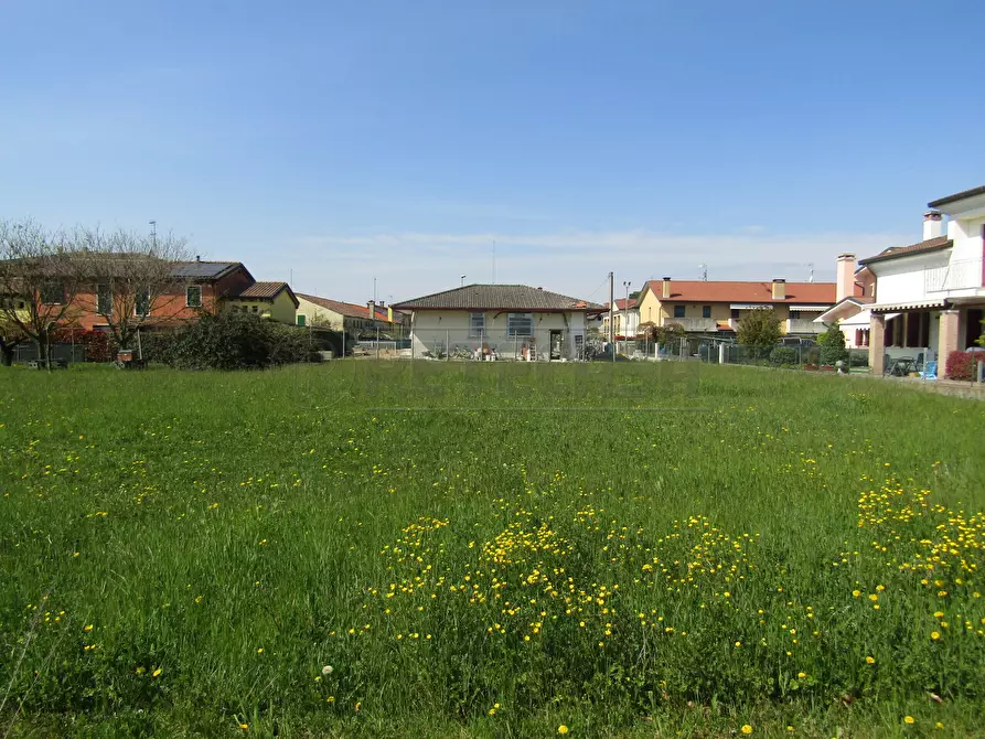 Immagine 1 di Terreno edificabile in vendita  a Borgoricco
