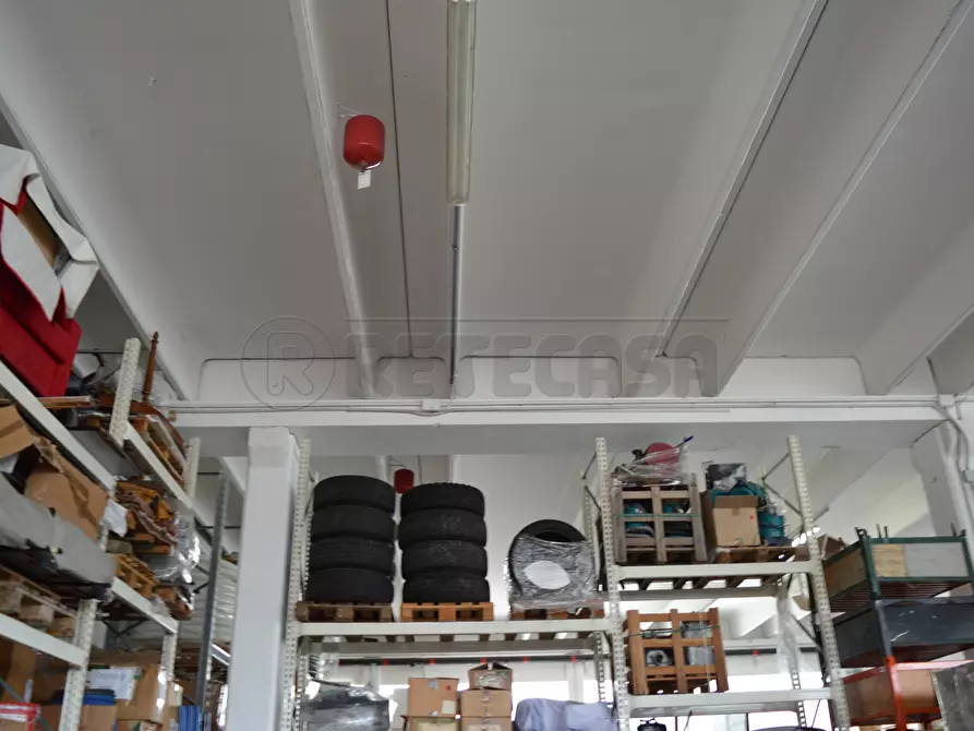 Immagine 6 di Attività artigianale in vendita  in Via Natta 17 a Brendola